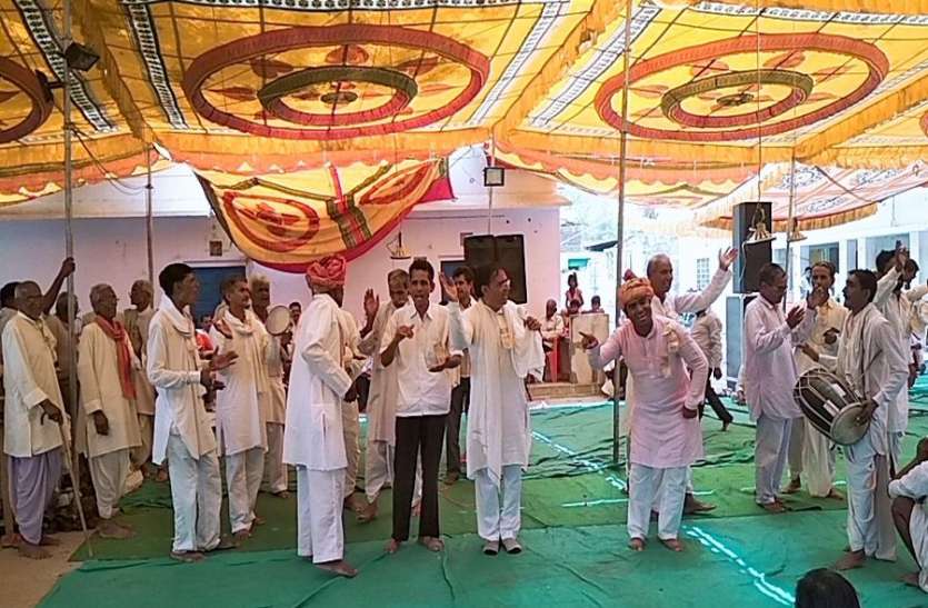 hela khyal dangal हेला ख्याल गायकोंं ने किए कटाक्ष