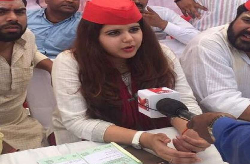 pankhuri pathak वाराणसी पुल हादसा: पंखुड़ी पाठक ने लगाया भाजपा सरकार पर लोगों को ठगने का आरोप
