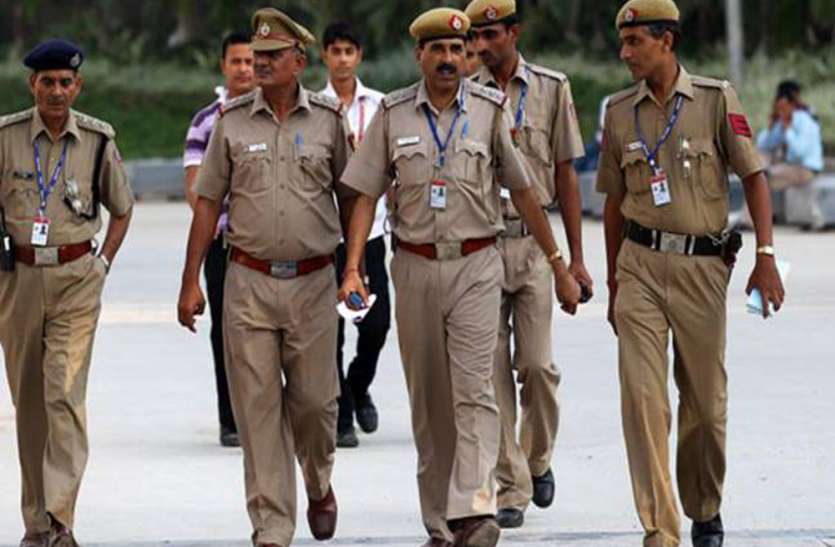 lakhimpur kheri यूपी पुलिस का बड़ा फैसला, अब तंग गलियों की निगरानी करेगी कोबरा मोबाइल