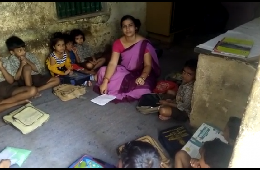 aanganbadi आदेश के बाद भी आंगनबाड़ी केंद्र स्कूलों में नहीं हुए मर्ज