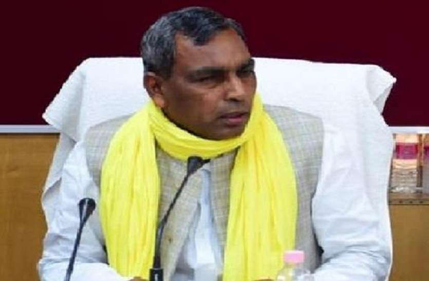 Om Prakash Rajbhar big statement about sharab bandi against sarkar ओमप्रकाश राजभर ने शराबबंदी को लेकर दिया बड़ा बयान, 2019 का लोकसभा चुनाव भाजपा को पड़ सकता है भारी