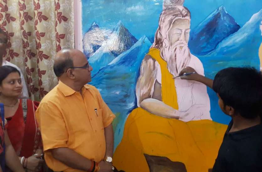 Pictures related to Gurukul education system will be made on wall In रामनगरी की दीवारों पर दिखेगी गुरुकुल शिक्षा पद्धति की झलक शुरू हुई ख़ास मुहीम