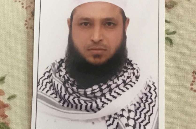 Mufti Jia Ulla Kasami, इफ्तार में बचे थे पांच मिनट, दो घंटे करना पड़ा इंतजार