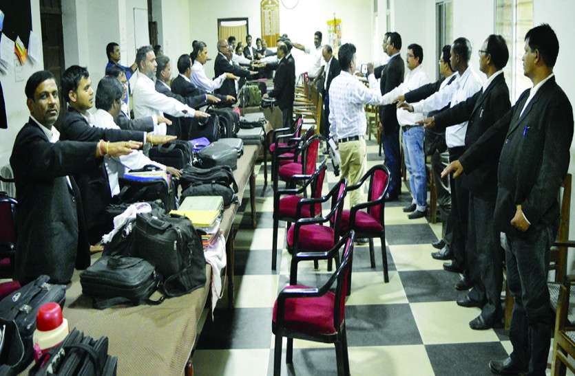 #PatrikaChangeMakers : स्वच्छ राजनीति पर अधिवक्ता बोले स्वच्छ छवि वालों को करेंगे प्रेरित #PatrikaChangeMakers : स्वच्छ राजनीति पर अधिवक्ता बोले स्वच्छ छवि वालों को करेंगे प्रेरित