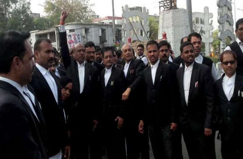 advocate union election इंदौर अभिभाषक संघ के चुनाव आज