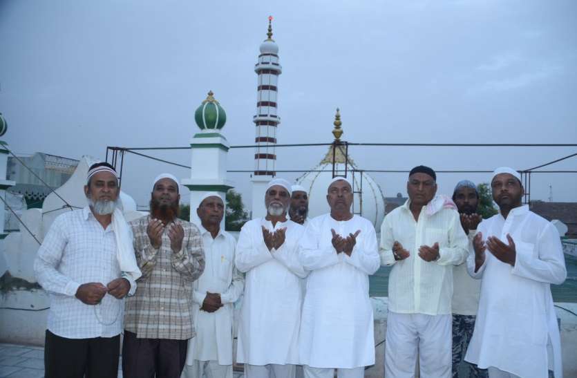 worshiped रमजान आज से, होगी इबादत