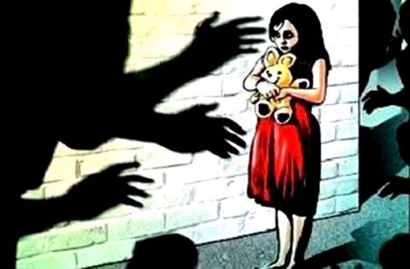 rape case being imposed by minor girls in up भागी हुई नावालिक लड़कियों से लगवाए जा रहे बलात्कार, परिजन लगा रहे फर्जी आरोप
