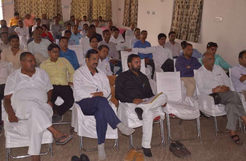 nagaur news 'निजी शिक्षण संस्थानों पर नहीं हो सरकार की पाबन्दी'