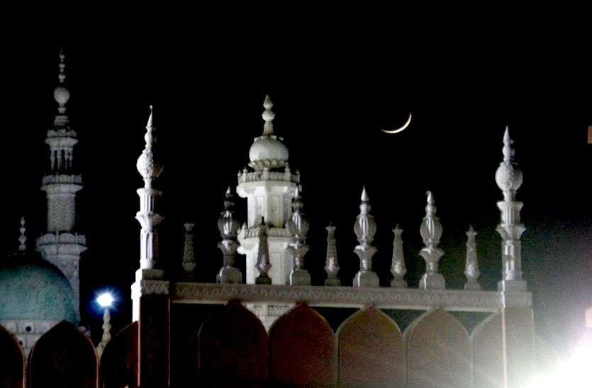 Sikar roza ramzan first jumei namaz today माह-ए-रमजान: बरकतों का महीना रमजान आज से शुरू, पहला रोजा व पहला जुमा आज