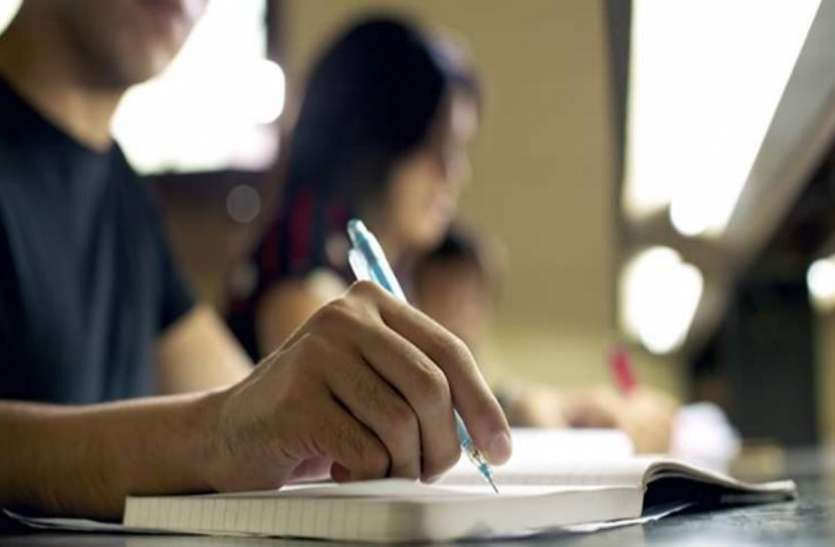 student जानिए कौन है विक्रम जिसे गुजरात के स्टूडेंट्स बता रहे हैं अपना बेस्ट फ्रेंड