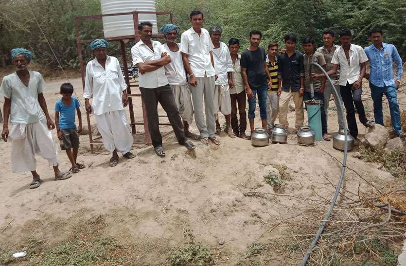 Salty water supply रणोदर से पहुंच रहा जिले भर के लिए मीठा पानी, यहां के ग्रामीणों के लिए खारे पानी की व्यवस्था
