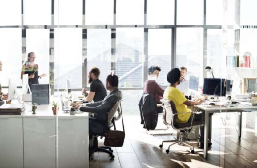 jobs,jobs in india,office,Management Mantra,career courses,office etiquette,jobs in hindi, अगर गलती से भी ऑफिस में काम लिया इन शब्दों को तो बिगड़ जाएगी लाइफ