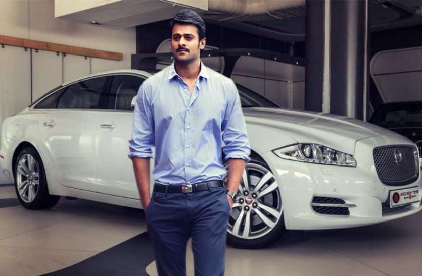 Prabhas Luxury Cars रोल्स रॉयस की इस कार में है गजब की ताकत, 'बाहुबली' भी चलाता है यही कार