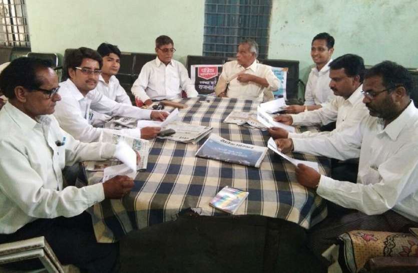 patrika आजादी से अब तक प्रजातंत्र में वकीलों की भूमिका अहम