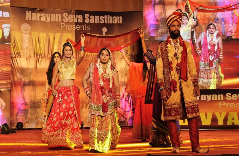 divyang दिव्यांगों ने रैंप पर बिखेरे जलवेें, भावुक हुए दर्शक