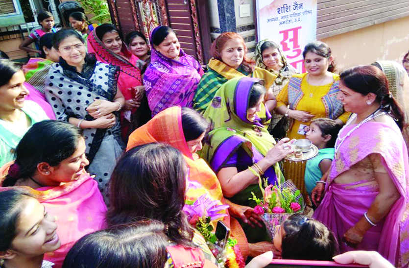 Jashpur Nagar अमरोहा नगरपालिका अध्यक्ष शशि जैन का जशपुर पहुंचने पर गर्मजोशी से हुआ स्वागत