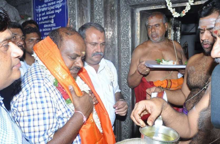 HD Kumaraswamy कर्नाटक: मुख्यमंत्री बनने से पहले भगवान की शरण में एचडी कुमारस्वामी