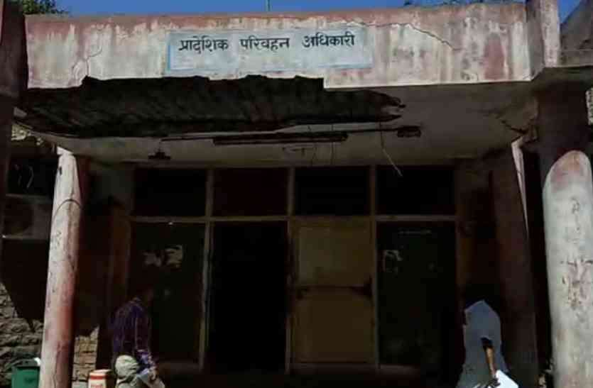 rules and regulations by transport department PUC के फेर में अटके वाहन चालक, राहत की उम्मीद भी जेब पर पड़ रही भारी