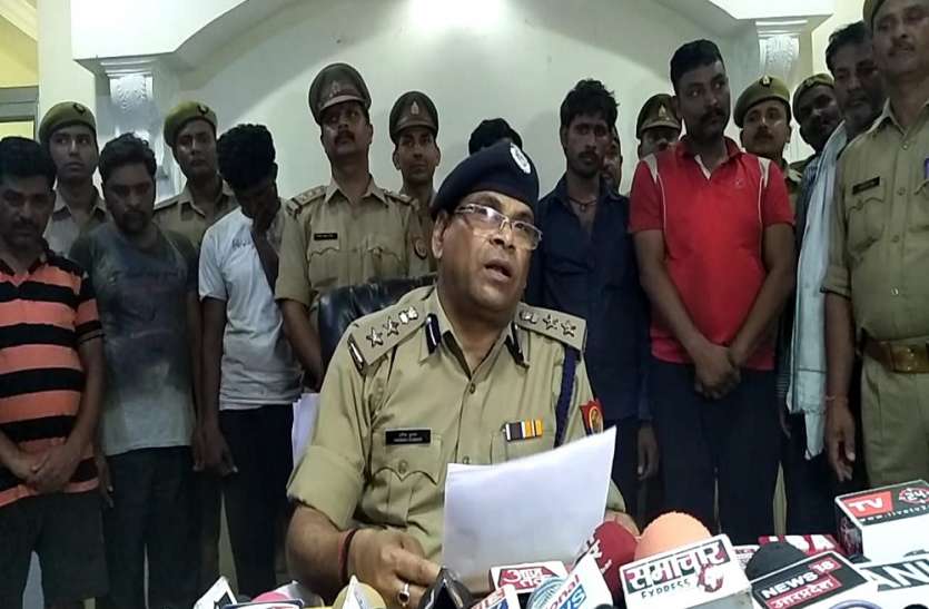 Police arrested 9 criminals in Unnao UP crime news चलते वाहन से माल गायब करने वाले अंतर्जनपदीय गिरोह का खुलासा, 9 लोग गिरफ्तार