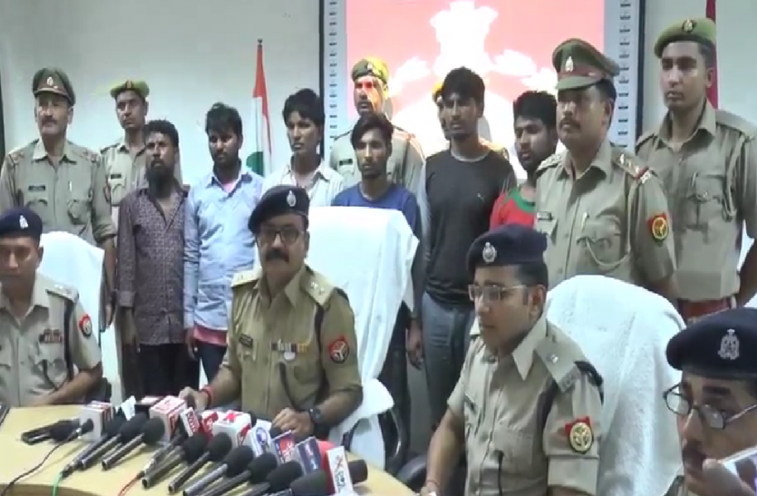 Police arrested 6 criminals in Etawah UP crime news टप्पेबाजी गैंग के 6 सदस्यों को इटावा पुलिस ने किया गिरफतार, यूपी के कई जिलों में करते थे वारदात