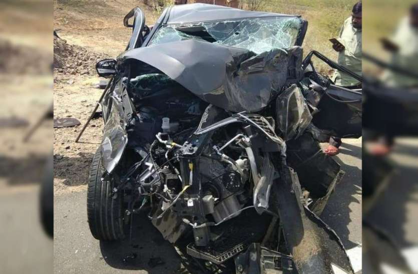 car accident in churu Churu Accident LIVE : NH-52 पर इस गलती के कारण हुई 4 जनों की दर्दनाक मौत, लोगों ने यूं बयां किया हादसे का आंखों देखा हाल