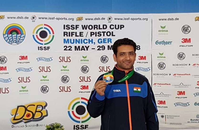 CHAIN SINGH ISSF WORLD CUP: तेजस्विनी ने गोल्ड से खोला भारत का खाता, जम्मू-कश्मीर के चैन ने जीता सिल्वर मेडल