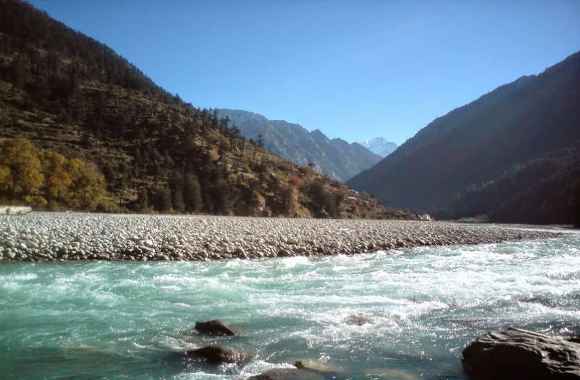 Ganga इस हिमालय से कोई गंगा निकलनी चाहिए