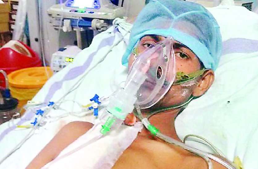 hospital मरीज का ऑपरेशन चल रहा हो, अचानक चारों एसी बंद हो जाए..