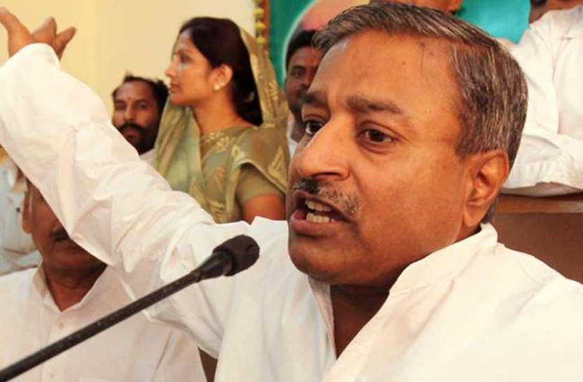 Vinay Katiyar रोहिंग्या मामला: भाजपा सांसद विनय कटियार का बड़ा बयान, प्रियंका चोपड़ा देश छोड़ें