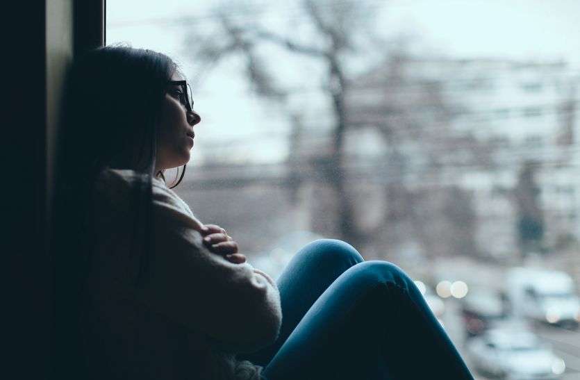 schizophrenia ...तो इसलिए युवाओं के दिमाग में आता है Suicide का ख्याल