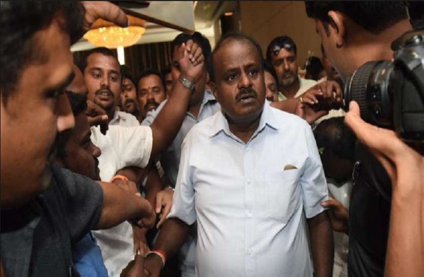 news विभागों के बंटवारे पर कुमारस्वामी बोले-मतभेद है..लेकिन जल्द दूर होगी समस्याएं