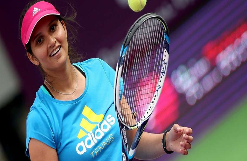 saina सानिया मिर्जा ने सुनील छेत्री से मांगे टिकट, यूजरों ने जमकर कर दिया ट्रोल