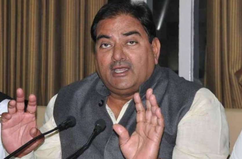 Abhay Singh Chautala कांग्रेस व भाजपा की नीतियां कर्मचारी विरोधी: चौटाला
