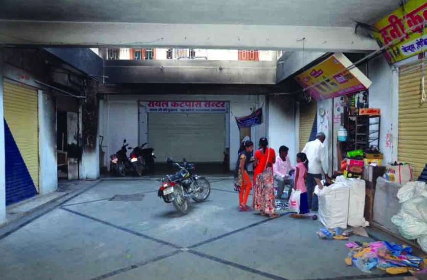 Rajsamand,Rajsamand Hindi news,Rajsamand local news,rajsamand latest news,rajsamand news in hindi,rajsamand latest hindi news,Latest News rajsamand,Latest hindi news rajsamand, ले रहे लाखों का किराया, सुरक्षा इंतजाम नहीं : व्यवसायिक मार्केट की खुली पोल