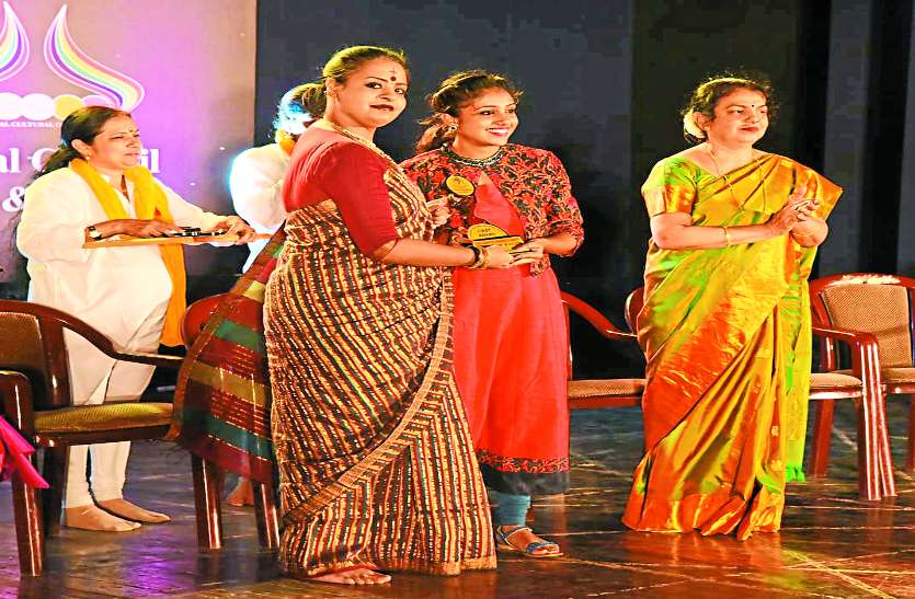 Kathak dance तनुश्री को कथक में राष्ट्रीय स्तर पर प्रथम पुरस्कार