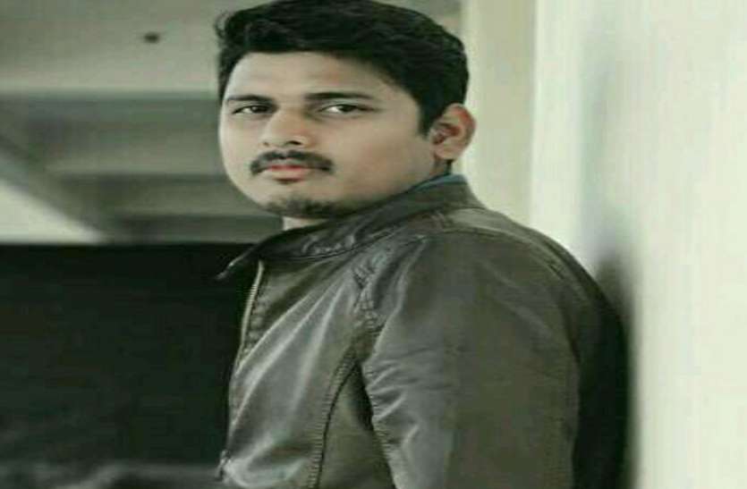 Durg crime आधी रात आधा दर्जन युवकों ने खेला खूनी खेल, आस-पास के लोग सोते रहे, एक की मौत, एक गंभीर, पुलिस के हाथ खाली