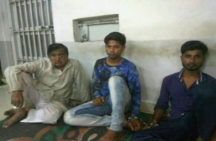 Durg crime पहले पीडीएस का चावल और अब चोरी का आटा खरीदते पकड़ा गया शहर का यह नामी दुकानदार
