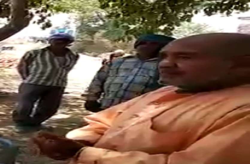 kannauj इस बाबा के कुकृत्य का वीडियो हुआ वायरल, सामने आया ये सच, मच गया
