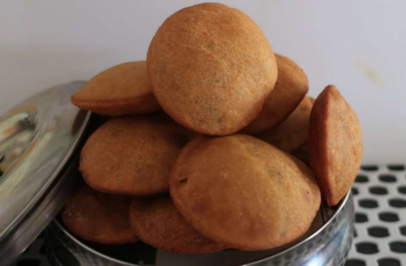 meethi puri बच्चों को टिफिन में दे सकते हैं मीठी पूरी