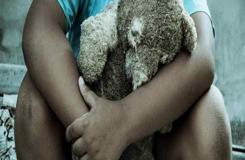 physical abuse अमरीका: बच्चों का यौन शोषण करने वाले शख्स को 200 साल की कैद