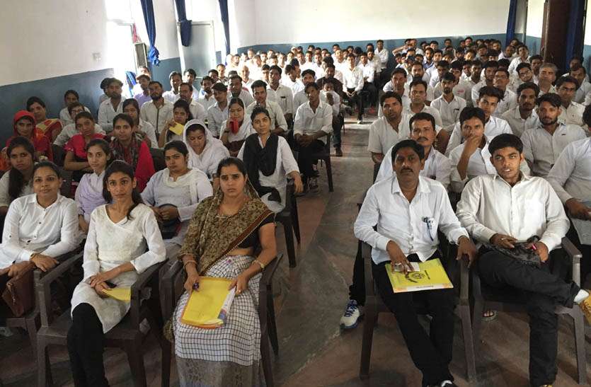National seminar समाज के कमजोर वर्ग एवं महिलाओं के लिए सबसे उत्तम माध्यम है वैकल्पिक विवाद निस्तारण प्रक्रिया