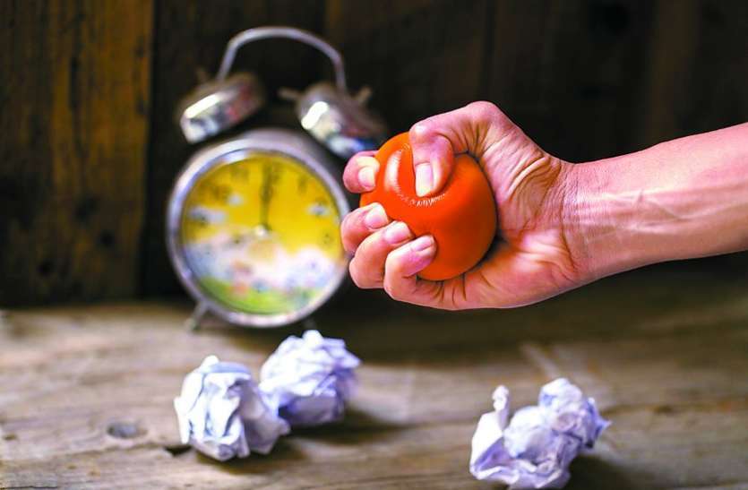 अगर आप हो रहे हैं तनाव का शिकार तो आप में आने लगेंगे ये बदलाव
