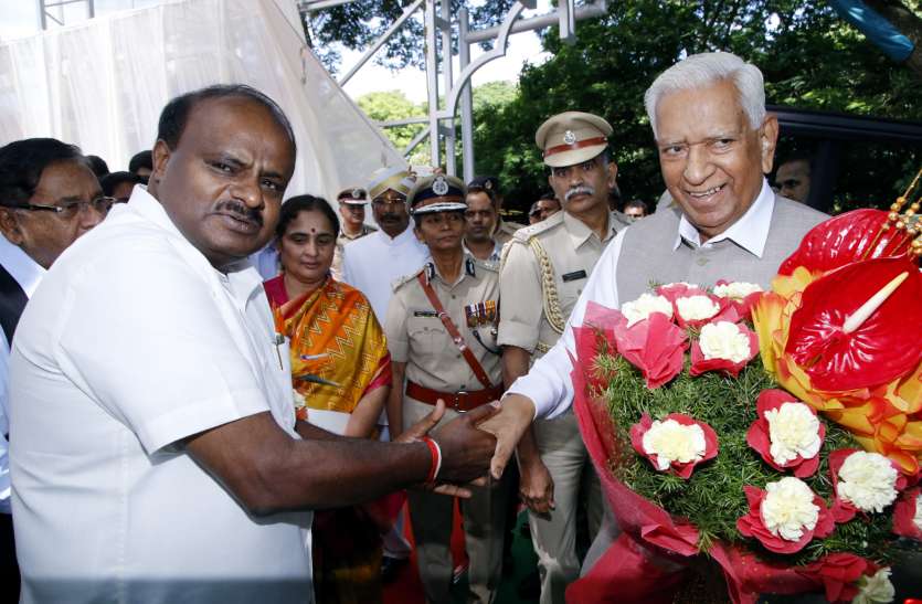 hdk कुमारस्वामी मंत्रिमंडल का पहला विस्तार : 15 दिन बाद 25 मंत्रियों ने ली शपथ