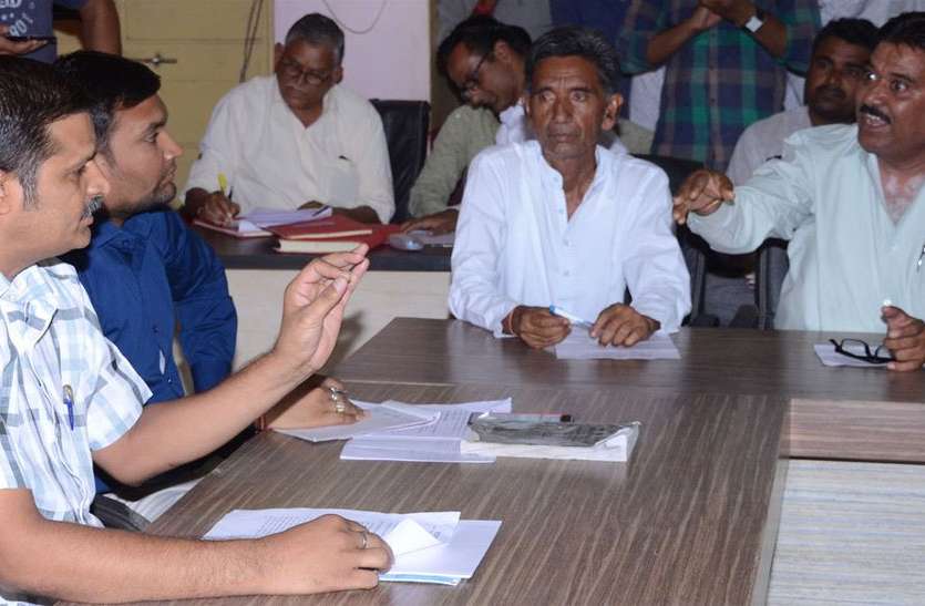 Jalore nagar parishad meeting बैठक शुरू होते ही बोलीं उप सभापति, कहा-एजेंडे में अति आवश्यक क्या?