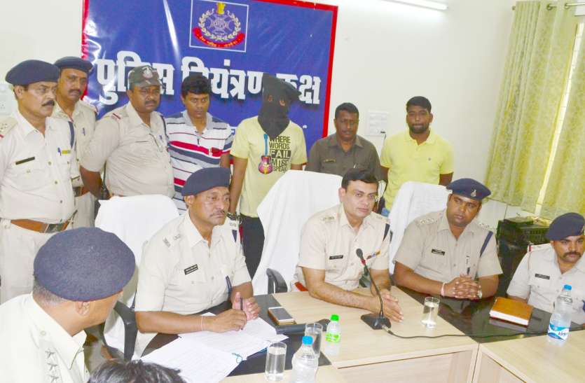 patrika एटीएम काटकर १७ लाख चुराने वाले गिरोह का एक और आरोपी धराया