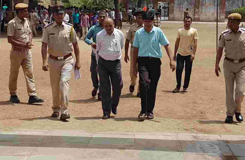 Pratapgarh आखिर जिला कलक्टर क्यों पहुंचे प्रतापगढ़ जेल में