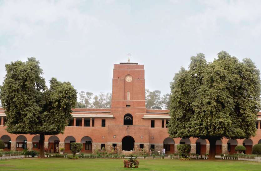 Delhi University दिल्ली यूनिवर्सिटी : कॉलेज के पहले दिन जरूर करें ये 5 काम