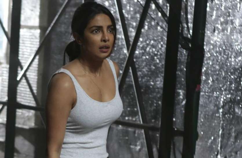 priyanka chopra in quantico ‘क्वांटिको’ विवाद: प्रियंका को ताना मारते-मारते इस मशहूर शेफ ने इस्लाम को लेकर कर डाला विवादित ट्वीट, लोगों ने मचाया बवाल