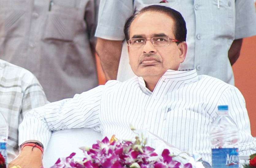 cm shivraj singh CM शिवराज का स्वागत करने तैयार हो रहा पीताम्बरा माई का शहर, जानिए क्या है खास