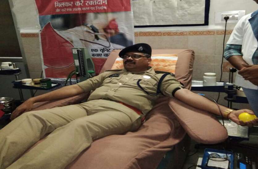 World Blood Donor Day विश्व रक्तदान दिवस: लोग बोले रक्तदान महादान, युवा से लेकर अधिकारी तक बने महादानी